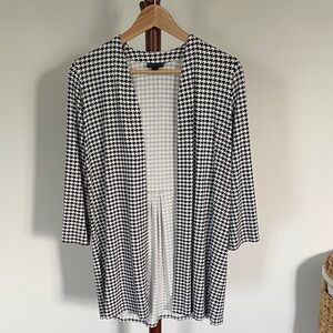 Women’s J. Jill Black and White Houndstooth Cardigan Sz XS